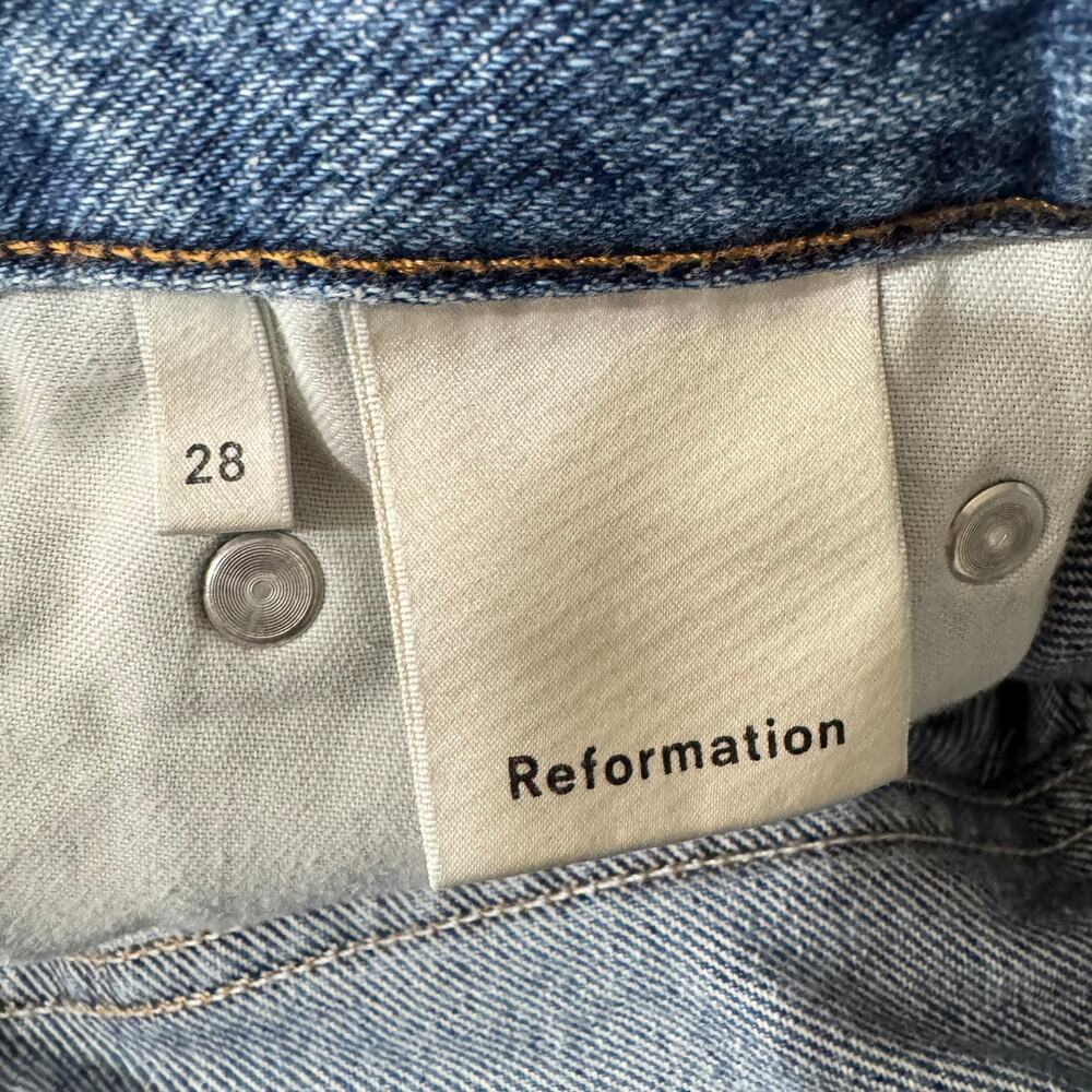 Reformation Mid Crop Flare Raw Hem Button Fly Jeans Baltic Size 28 - Picture 8 of 10